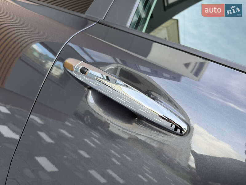 Внедорожник / Кроссовер Kia Niro 2020 в Дрогобыче фото 12 Внедорожник / Кроссовер Kia Niro 2020 в Дрогобыче