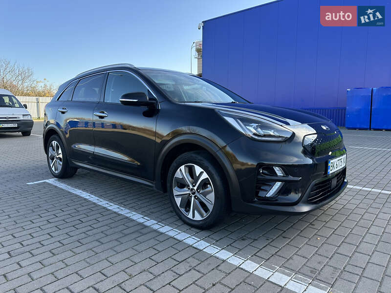 Внедорожник / Кроссовер Kia Niro 2020 в Дубно фото 7 Внедорожник / Кроссовер Kia Niro 2020 в Дубно