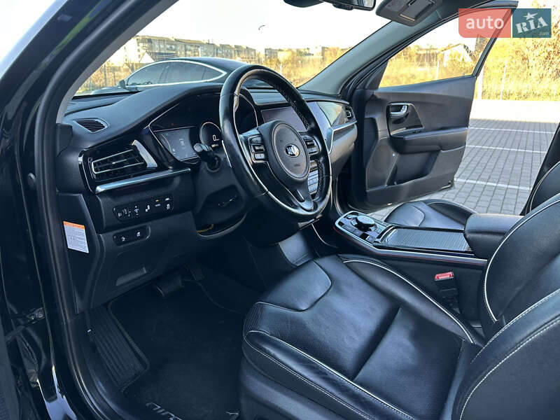 Внедорожник / Кроссовер Kia Niro 2020 в Дубно фото 44 Внедорожник / Кроссовер Kia Niro 2020 в Дубно