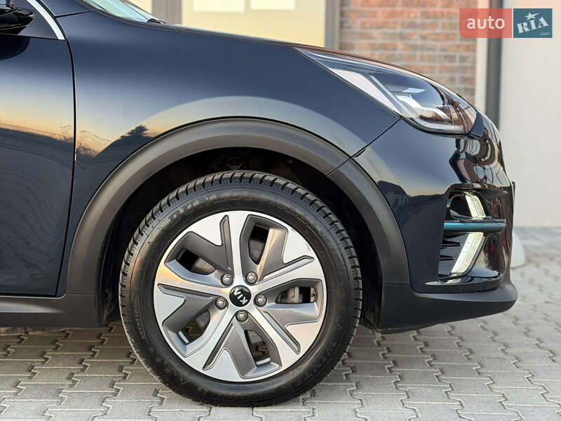 Внедорожник / Кроссовер Kia Niro 2019 в Тернополе фото 21 Внедорожник / Кроссовер Kia Niro 2019 в Тернополе