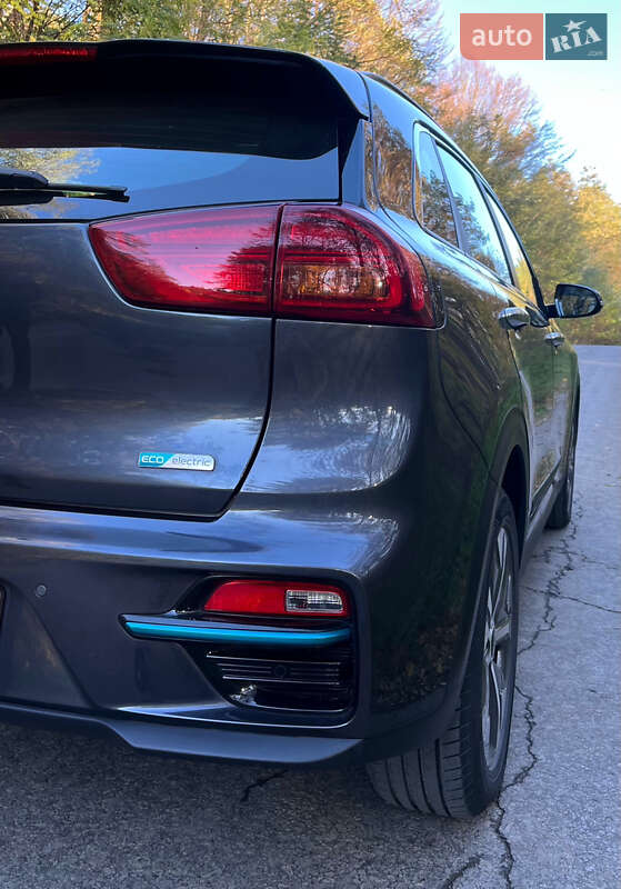 Позашляховик / Кросовер Kia Niro 2020 в Тернополі