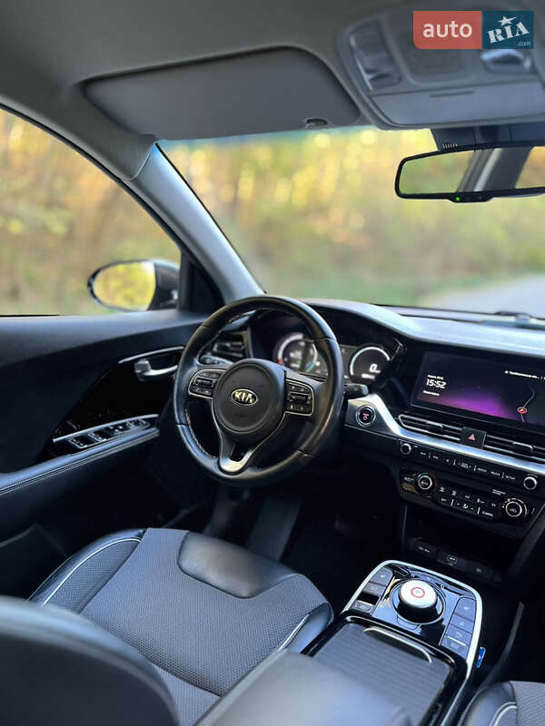 Позашляховик / Кросовер Kia Niro 2020 в Тернополі