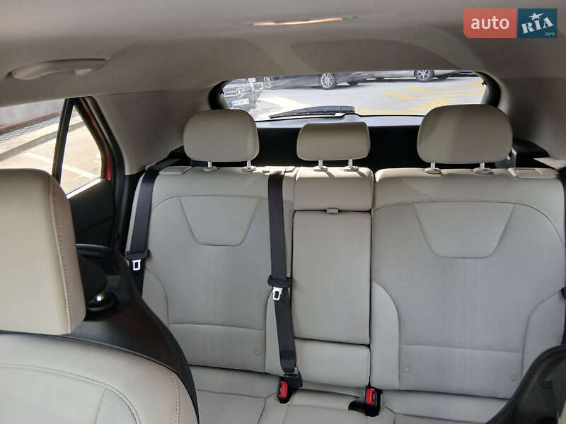 Внедорожник / Кроссовер Kia Niro 2023 в Ирпене