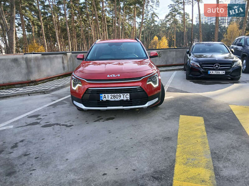 Внедорожник / Кроссовер Kia Niro 2023 в Ирпене