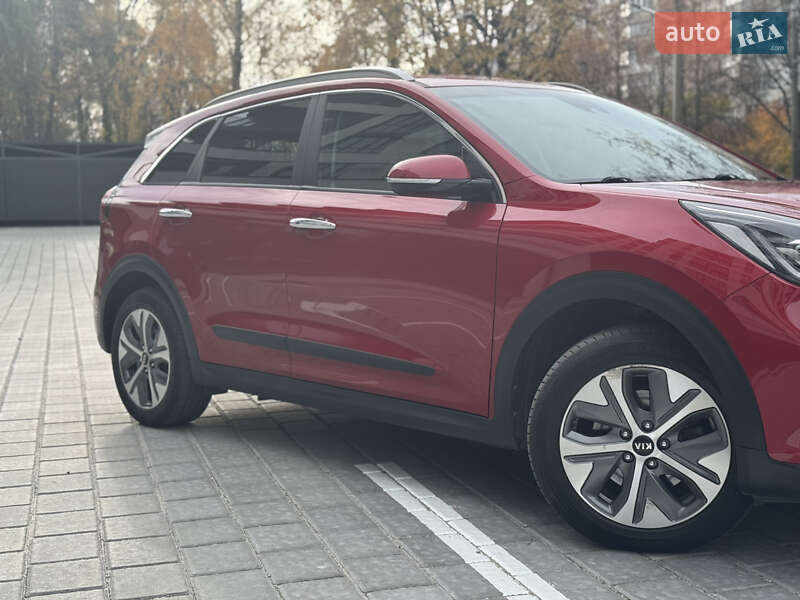 Внедорожник / Кроссовер Kia Niro 2019 в Ровно фото 25 Внедорожник / Кроссовер Kia Niro 2019 в Ровно