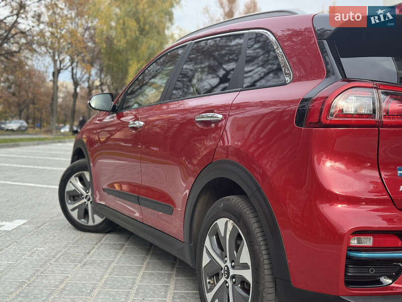 Внедорожник / Кроссовер Kia Niro 2019 в Ровно фото 29 Внедорожник / Кроссовер Kia Niro 2019 в Ровно