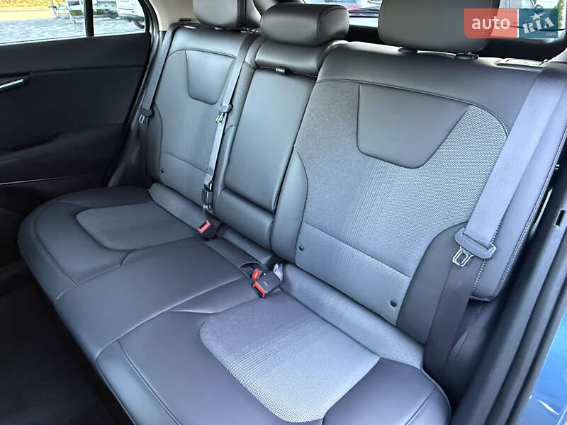 Внедорожник / Кроссовер Kia Niro 2024 в Дрогобыче фото 85 Внедорожник / Кроссовер Kia Niro 2024 в Дрогобыче