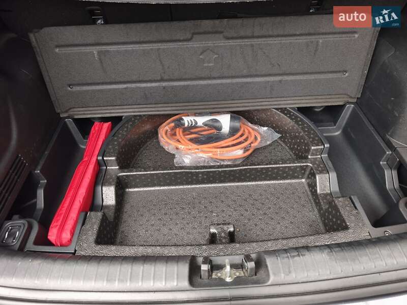 Внедорожник / Кроссовер Kia Niro 2020 в Городне фото 19 Внедорожник / Кроссовер Kia Niro 2020 в Городне