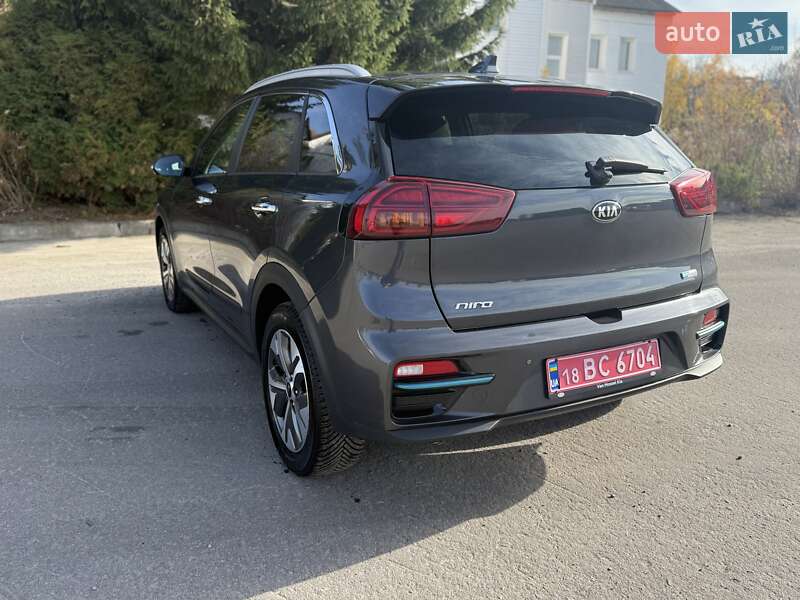 Внедорожник / Кроссовер Kia Niro 2020 в Ровно
