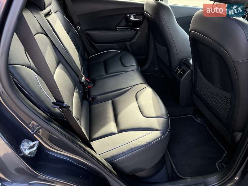 Внедорожник / Кроссовер Kia Niro 2020 в Ровно