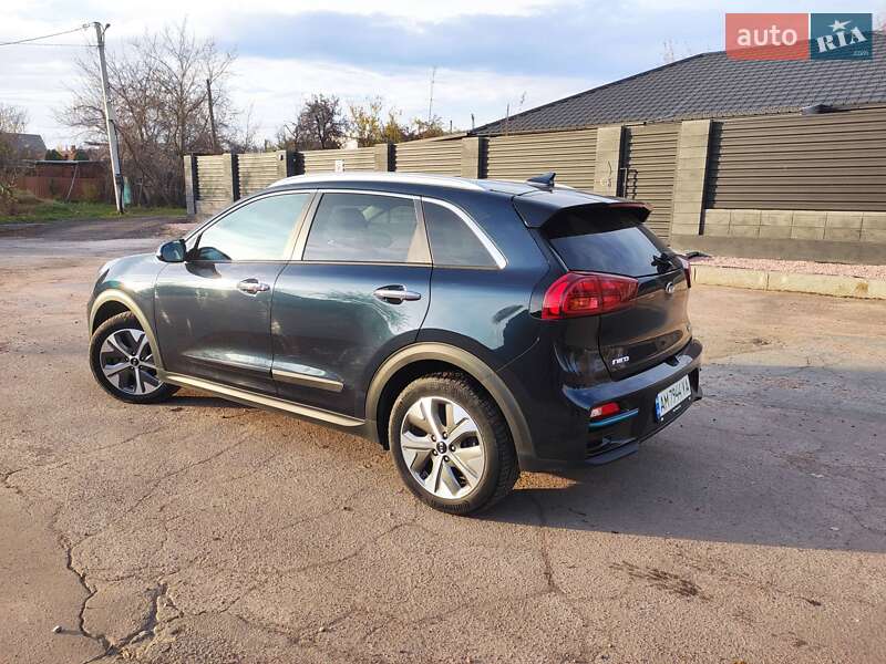 Внедорожник / Кроссовер Kia Niro 2020 в Житомире
