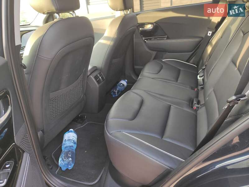 Внедорожник / Кроссовер Kia Niro 2020 в Житомире