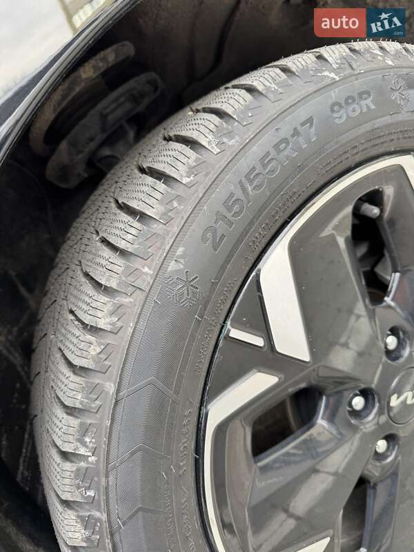 Внедорожник / Кроссовер Kia Niro 2023 в Тернополе