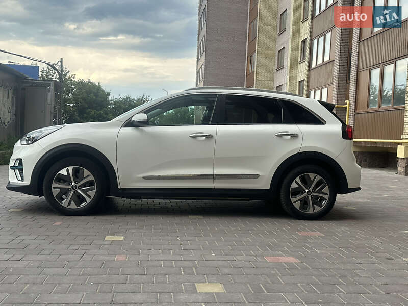 Внедорожник / Кроссовер Kia Niro 2020 в Тернополе