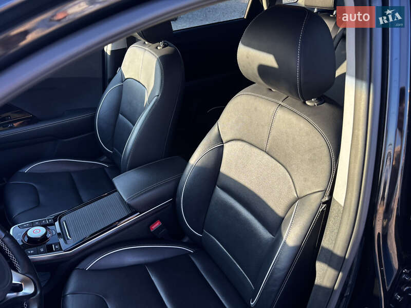 Внедорожник / Кроссовер Kia Niro 2020 в Львове