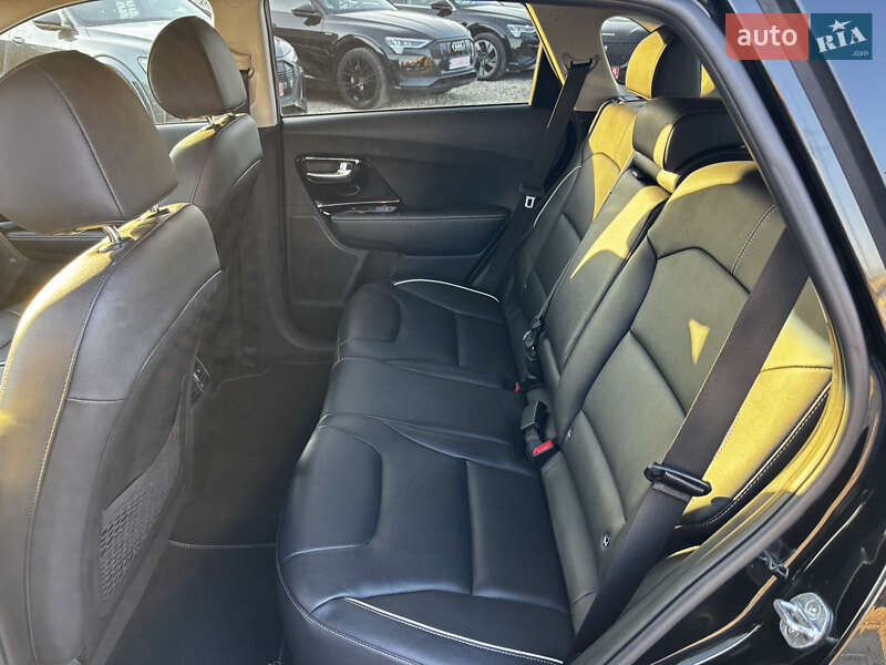 Внедорожник / Кроссовер Kia Niro 2020 в Львове