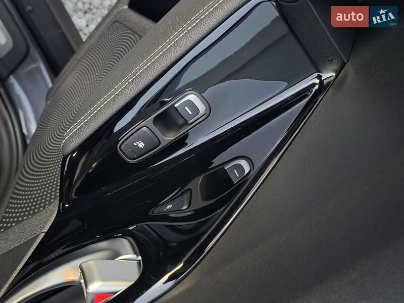 Внедорожник / Кроссовер Kia Niro 2020 в Тернополе