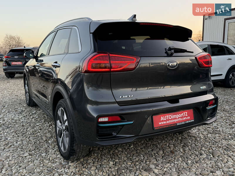 Внедорожник / Кроссовер Kia Niro 2021 в Львове