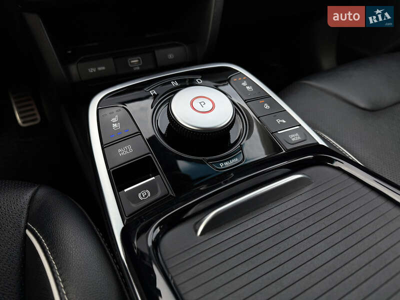 Внедорожник / Кроссовер Kia Niro 2021 в Львове