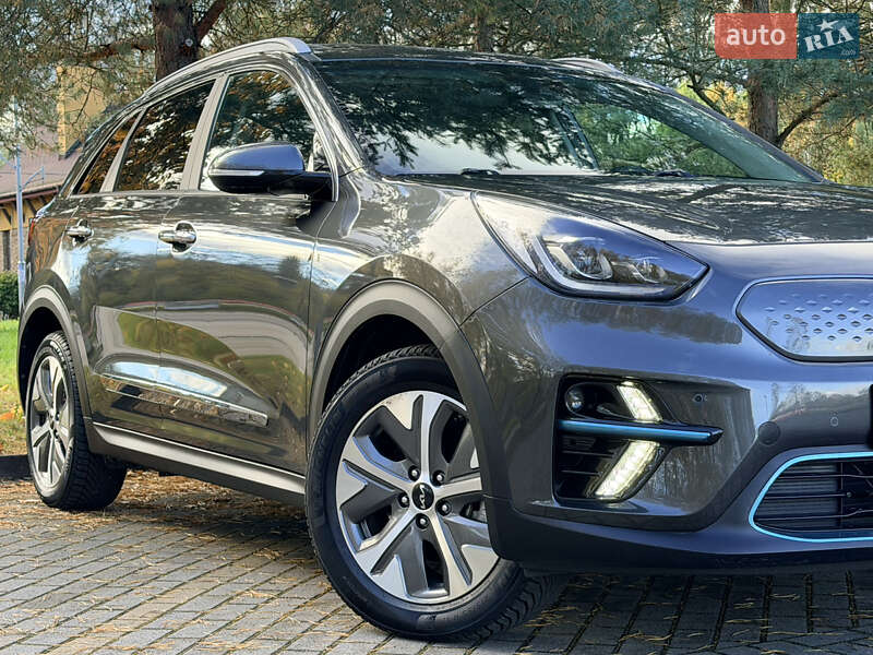 Внедорожник / Кроссовер Kia Niro 2022 в Дрогобыче фото 4 Внедорожник / Кроссовер Kia Niro 2022 в Дрогобыче
