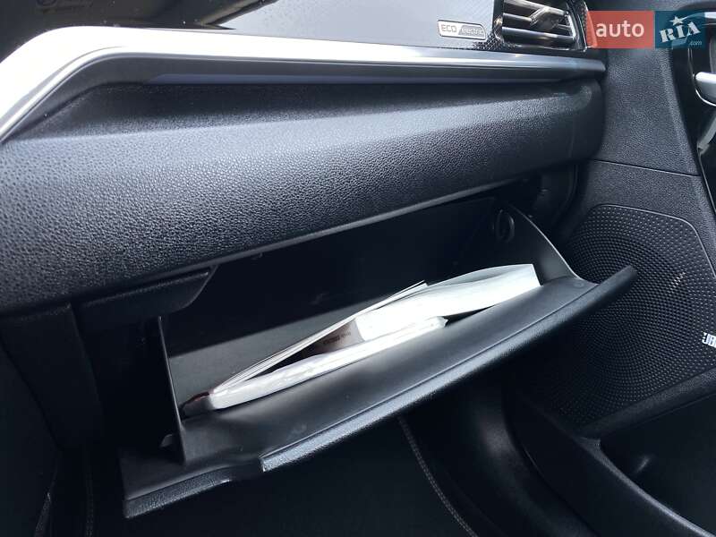 Внедорожник / Кроссовер Kia Niro 2020 в Львове фото 48 Внедорожник / Кроссовер Kia Niro 2020 в Львове