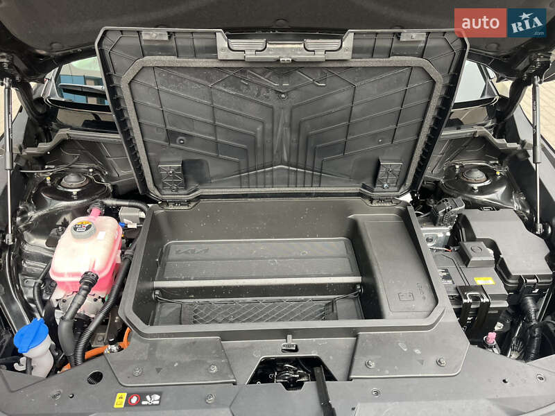 Внедорожник / Кроссовер Kia Niro 2023 в Ровно