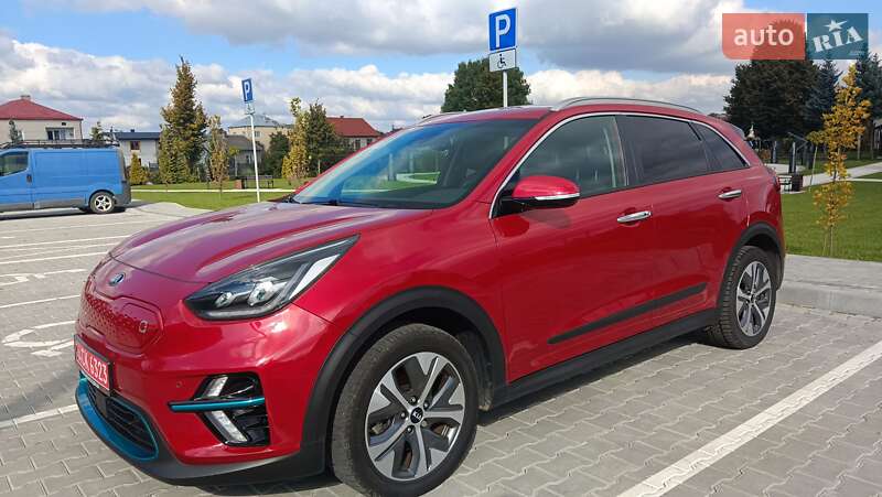 Внедорожник / Кроссовер Kia Niro 2020 в Львове фото 8 Внедорожник / Кроссовер Kia Niro 2020 в Львове