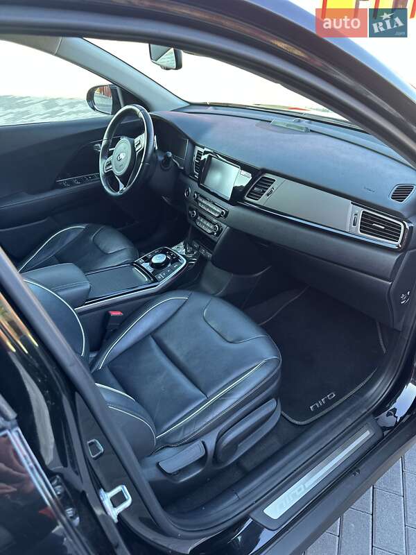 Внедорожник / Кроссовер Kia Niro 2019 в Львове