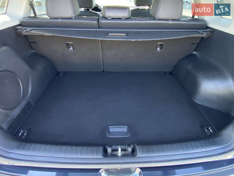 Позашляховик / Кросовер Kia Niro 2019 в Тернополі