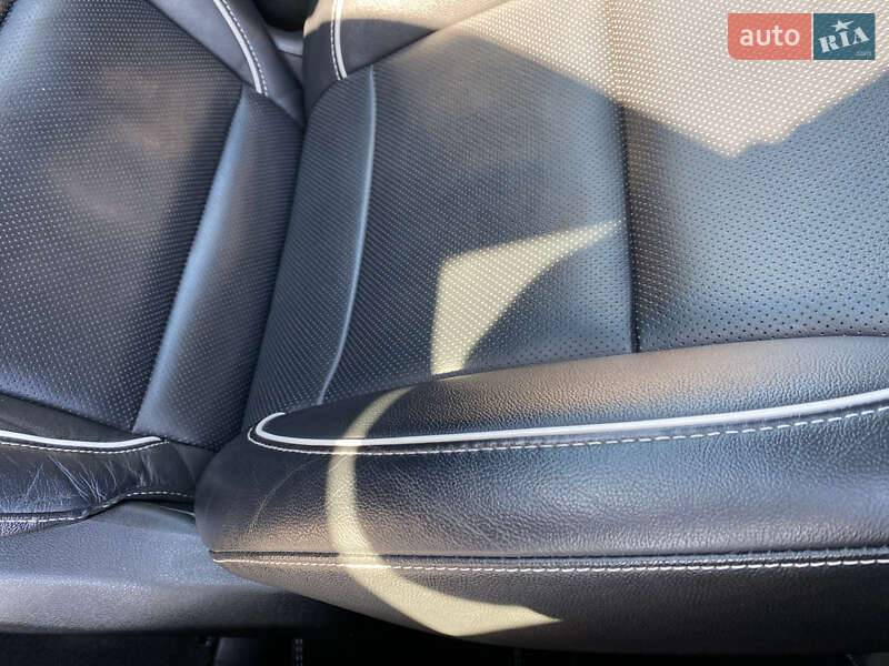 Позашляховик / Кросовер Kia Niro 2019 в Тернополі