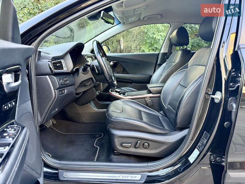 Внедорожник / Кроссовер Kia Niro 2019 в Бердичеве фото 44 Внедорожник / Кроссовер Kia Niro 2019 в Бердичеве
