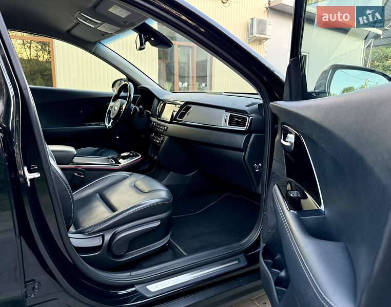 Внедорожник / Кроссовер Kia Niro 2019 в Бердичеве фото 71 Внедорожник / Кроссовер Kia Niro 2019 в Бердичеве