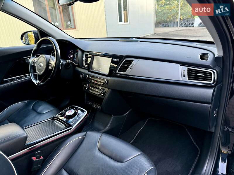 Внедорожник / Кроссовер Kia Niro 2019 в Бердичеве фото 73 Внедорожник / Кроссовер Kia Niro 2019 в Бердичеве