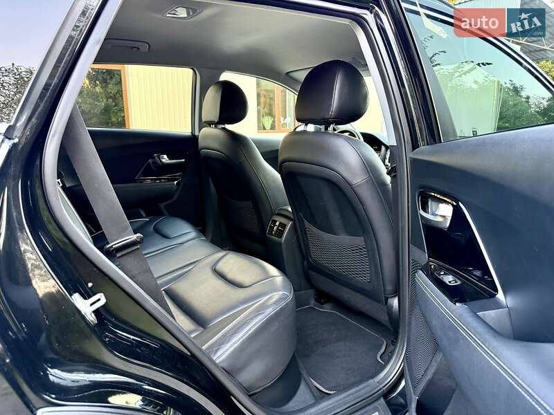 Внедорожник / Кроссовер Kia Niro 2019 в Бердичеве фото 81 Внедорожник / Кроссовер Kia Niro 2019 в Бердичеве