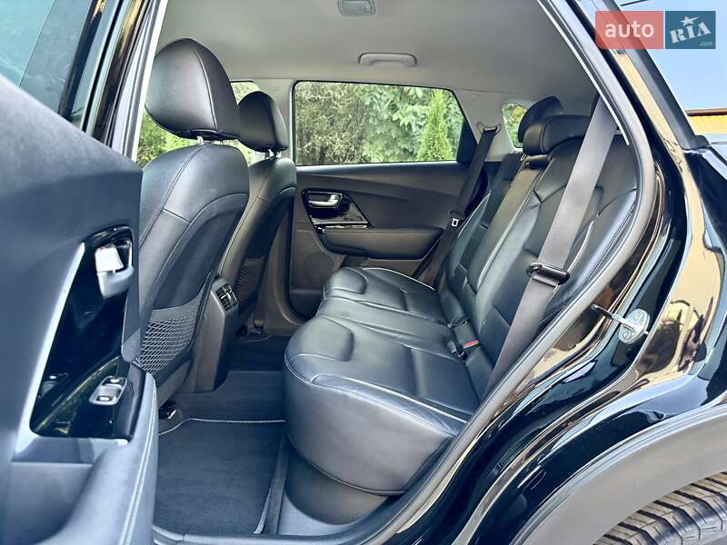 Внедорожник / Кроссовер Kia Niro 2019 в Бердичеве фото 87 Внедорожник / Кроссовер Kia Niro 2019 в Бердичеве