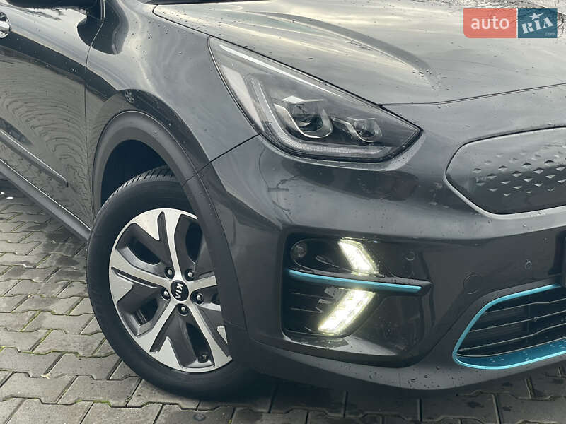 Внедорожник / Кроссовер Kia Niro 2021 в Львове фото 6 Внедорожник / Кроссовер Kia Niro 2021 в Львове