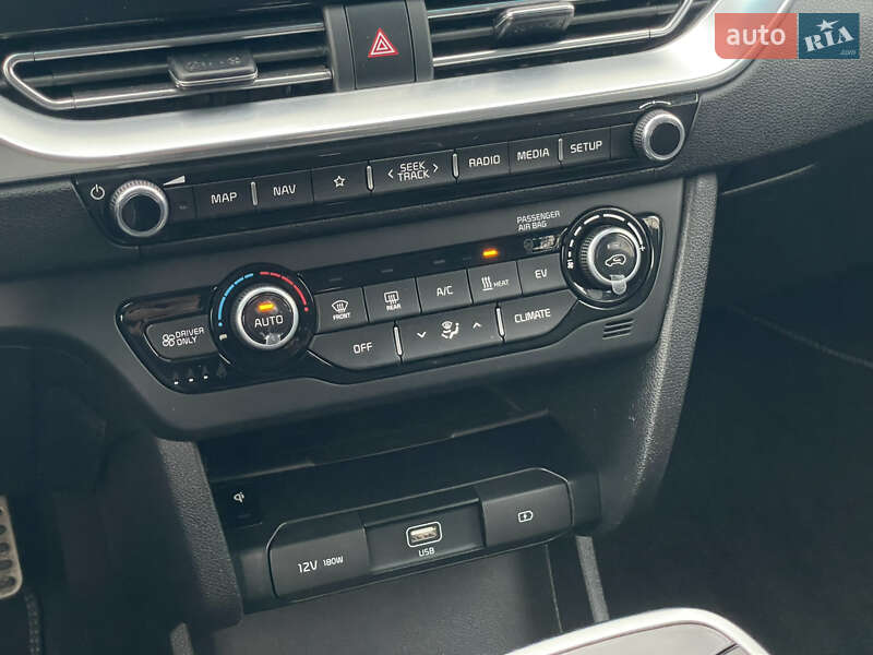 Внедорожник / Кроссовер Kia Niro 2021 в Львове фото 41 Внедорожник / Кроссовер Kia Niro 2021 в Львове