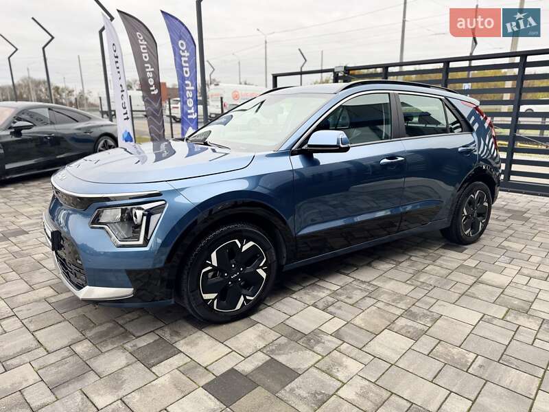 Внедорожник / Кроссовер Kia Niro 2023 в Ровно