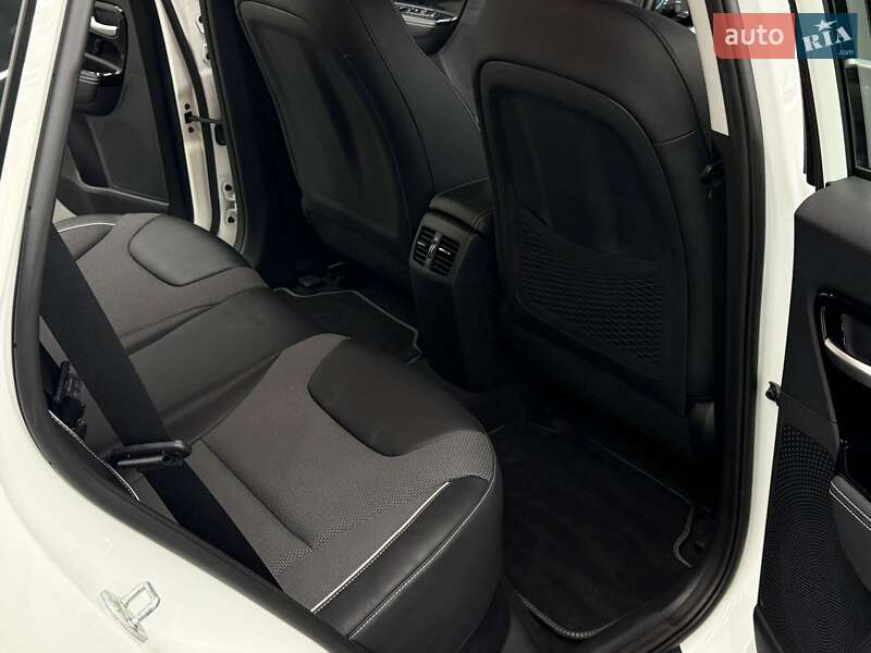 Внедорожник / Кроссовер Kia Niro 2020 в Луцке фото 30 Внедорожник / Кроссовер Kia Niro 2020 в Луцке