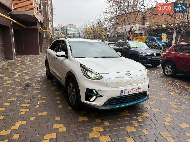 Позашляховик / Кросовер Kia Niro 2020 в Вінниці