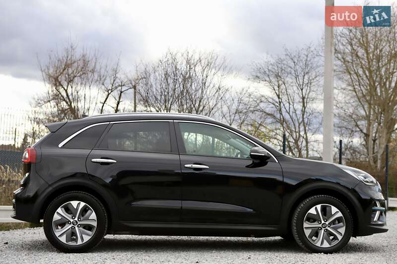 Внедорожник / Кроссовер Kia Niro 2020 в Дрогобыче