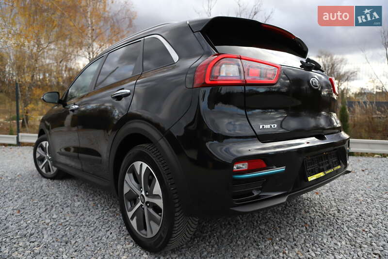 Внедорожник / Кроссовер Kia Niro 2020 в Дрогобыче