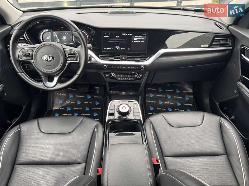Внедорожник / Кроссовер Kia Niro 2020 в Ровно фото 4 Внедорожник / Кроссовер Kia Niro 2020 в Ровно