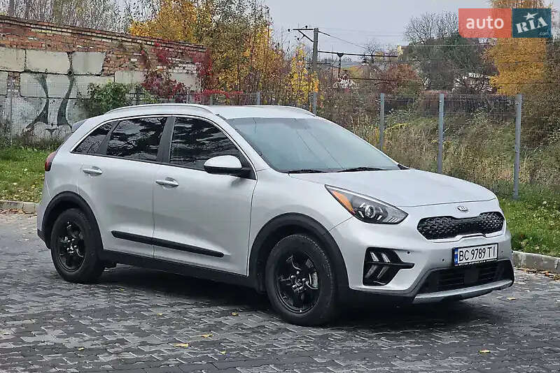Внедорожник / Кроссовер Kia Niro 2019 в Львове фото 5 Внедорожник / Кроссовер Kia Niro 2019 в Львове