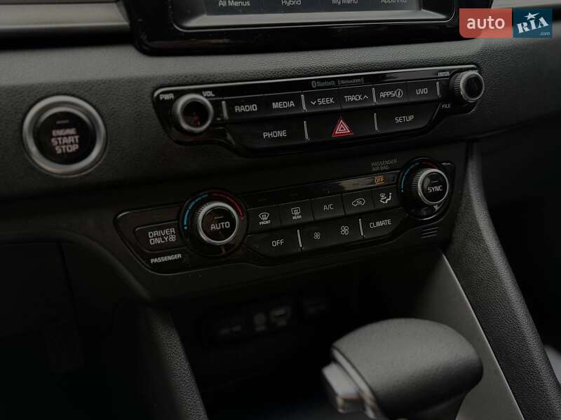 Внедорожник / Кроссовер Kia Niro 2019 в Львове фото 16 Внедорожник / Кроссовер Kia Niro 2019 в Львове