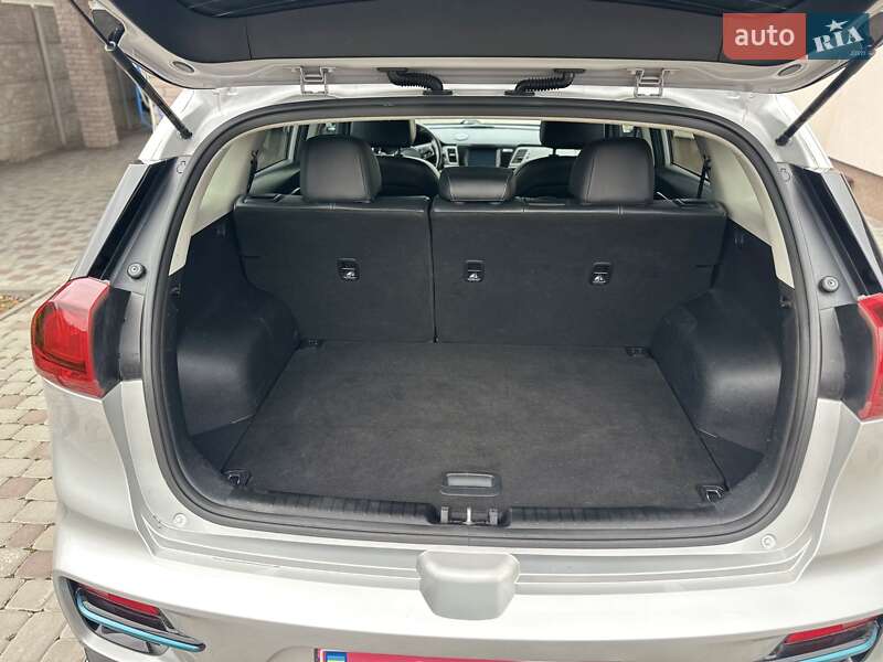 Внедорожник / Кроссовер Kia Niro 2019 в Виннице