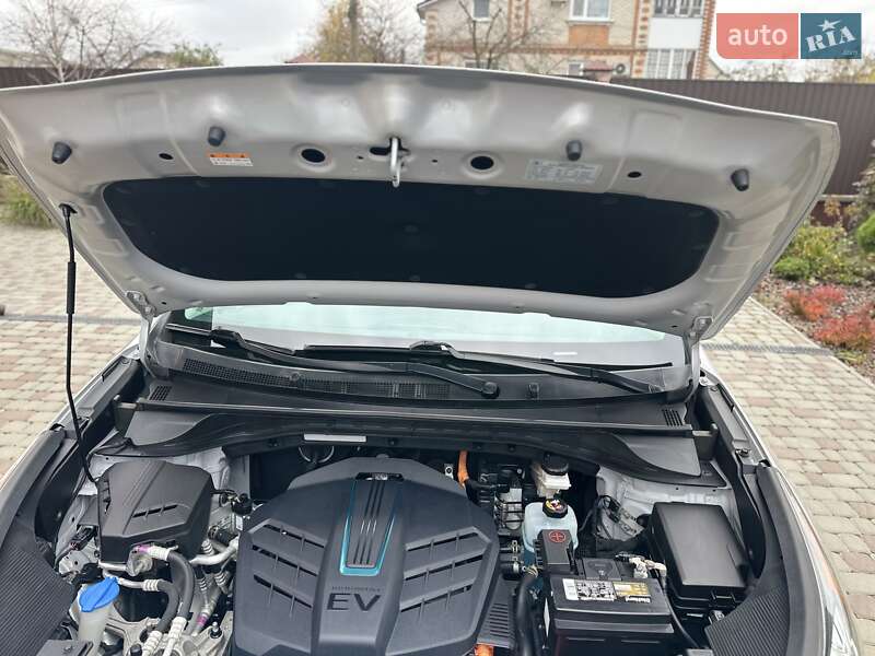 Внедорожник / Кроссовер Kia Niro 2019 в Виннице