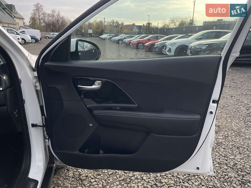 Внедорожник / Кроссовер Kia Niro 2021 в Луцке