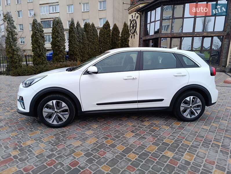 Внедорожник / Кроссовер Kia Niro 2021 в Тернополе