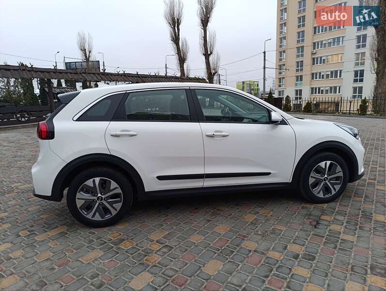 Внедорожник / Кроссовер Kia Niro 2021 в Тернополе
